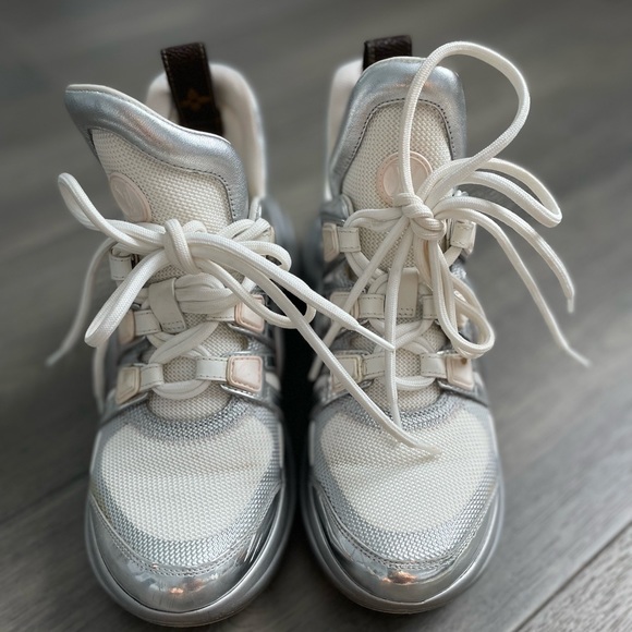 LOUIS VUITTON Metallic Archlight Chunky Sneakers, size 36 - Picture 9 of 11